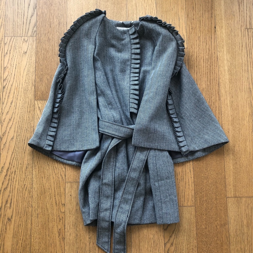 Banana republic cape!! Like new!